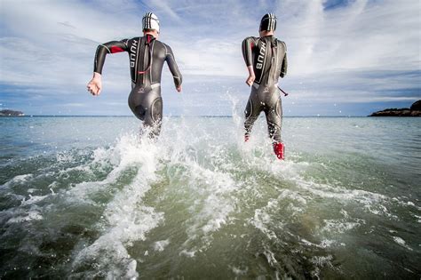 Swim in Sea 的图像结果