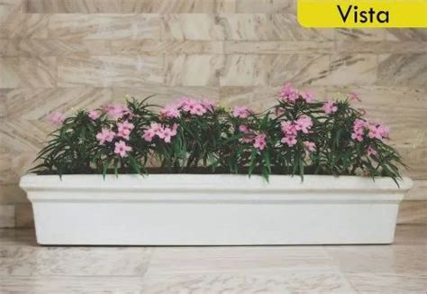 Flower Pot - Plain Plastic Flower Pot Manufacturer from Ahmedabad