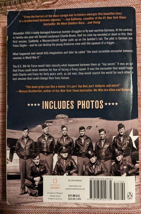 A Higher Call : An Incredible True Story of Combat and Chivalry in the ...