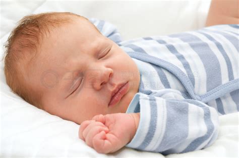 初生婴儿图片免费下载-5028882127-千图网Pro