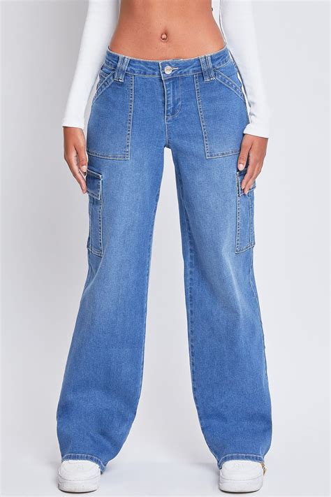 YMI Jeans Women's Low Rise Relaxed Cargo Jeans - Walmart.com