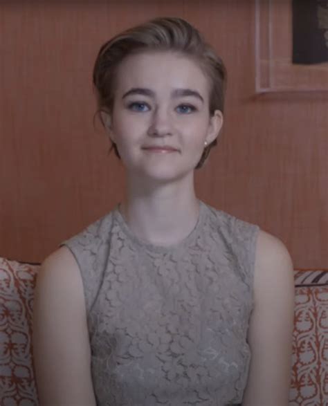 Millicent Simmonds : PrettyGirls