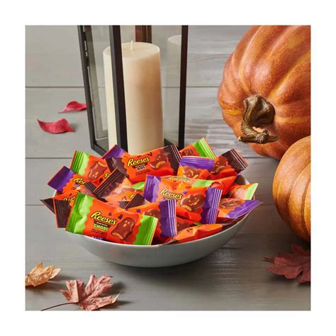 Buy Reese's Halloween Milk Chocolate Peanut Butter Assorted Snack Size ...