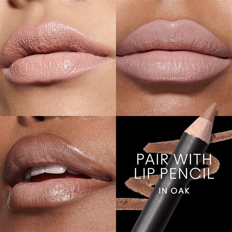 MACximal Matte Lipstick • Fleshpot