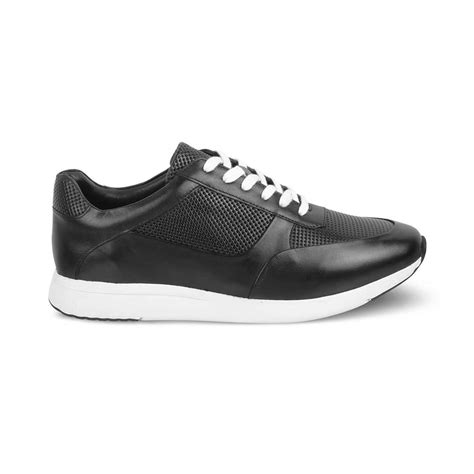 Shoes for men | Stylish shoes for men at Tresmode – Page 2