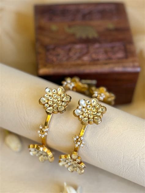 Buy Bangles & Chuda Online | Kada, Kangan, Jadau Designs 2026 ...