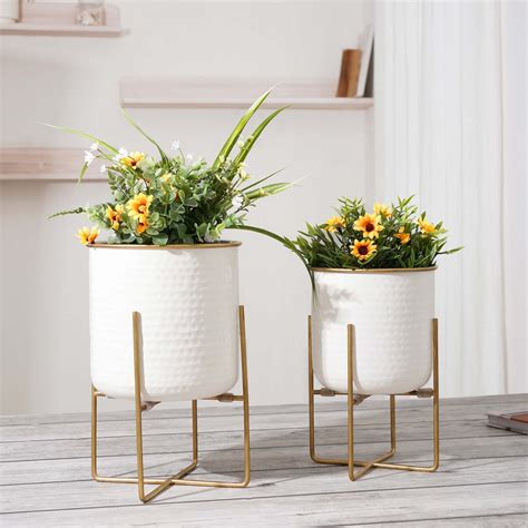 White Radiance Planter, Set