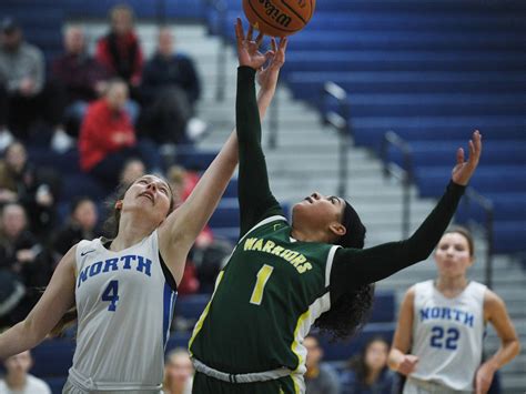 Girls Basketball: Khaliah Reid sparks Waubonsie Valley’s comeback win over Wheaton North at ...