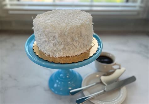 Coconut Cream Cake – Misericordia