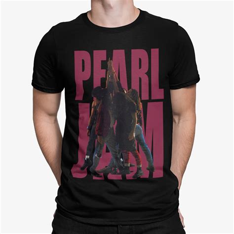 Pearl Jam – Maad Shirts