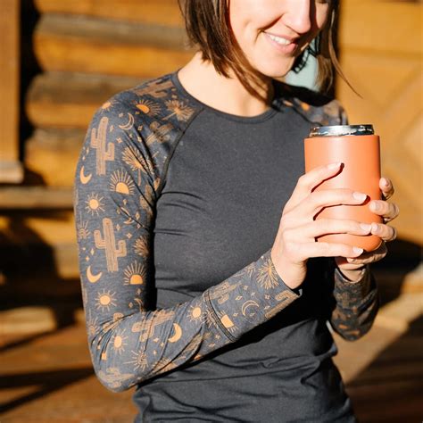 Wild Rye Evie Raglan LITE Top - Women's - Clothing