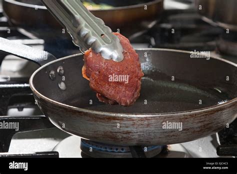 Meat Cooking Process 的图像结果