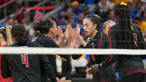 Louisville volleyball vs Penn State today: Channel, time, TV schedule