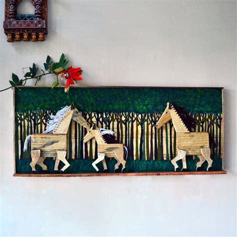 Wooden Hand Painted Horse Wall Decor – Chinhhari Furniture and Handicraft