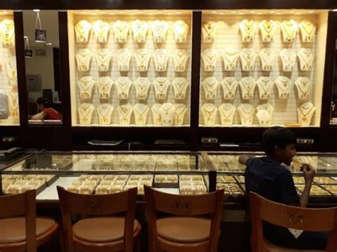Malabar Gold & Diamonds | Gulbarga - What to Expect | Timings | Tips ...