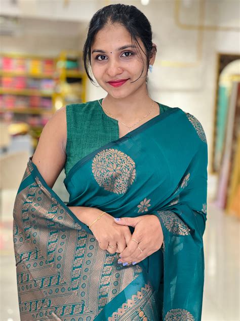 Traditional Motif Weaved Semi Silk Saree | KRK447 – Aham Designer Boutique