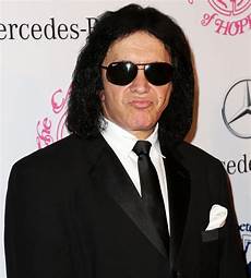 Genes Hair Style by Gene Simmons Hairstyle Hairstyles Hair Styles Genes Hair Style