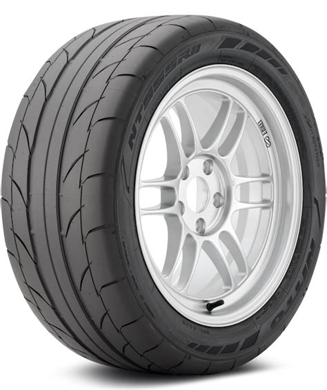 Nitto NT555RII | Tire Rack