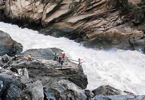 1 to 4 Days Tiger Leaping Gorge Hiking Tour Itineraries