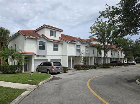 2050 Alta Meadows Lane #2104 For Rent, Delray Beach, FL 33444 Townhouse ...