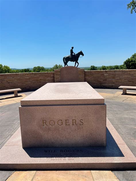 Fred Mcfeely Rogers Grave