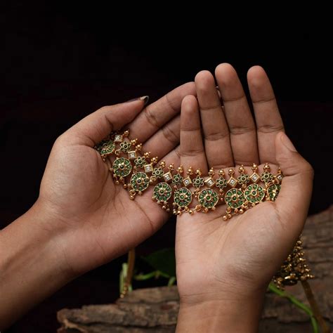 Stylish and Supportive Hip Belt for Everyday Comfort