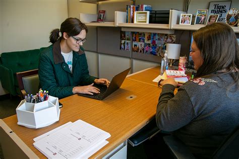 Career Connections leads to student career success before and after graduation: : 2025: News ...