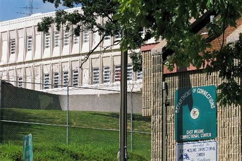 East Moline prison could get more inmates