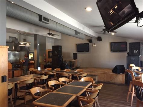 LUMSDEN HOTEL & STEAK PIT - Hotel Reviews & Photos - Tripadvisor