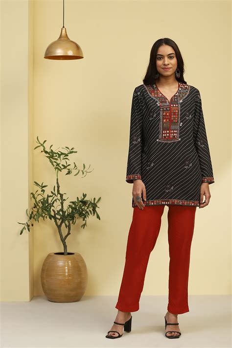 Buy Black Crepe Bandhani Printed Straight Kurti Online at Biba India