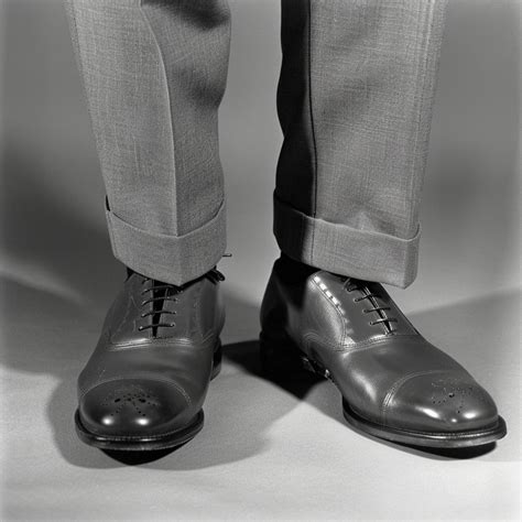 1940s Men's Fashion: Trends & Classic Styles