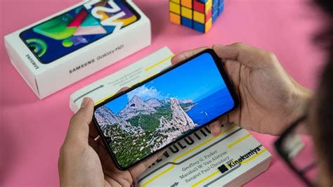 Samsung Galaxy M21: Excellent Battery Life, Great Display, Not For ...