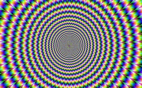 Moving Hypnotizing 的图像结果