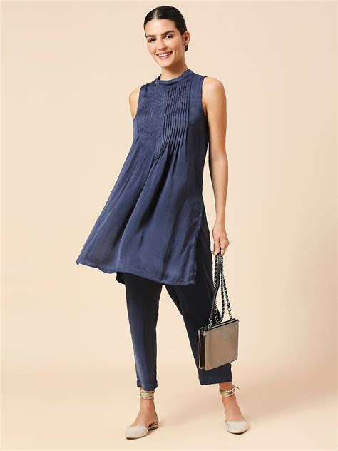 Buy Now CHEMISTRY HAMMERED SATIN SLEEVELESS PINTUCKED TUNIC & CROPPED ...