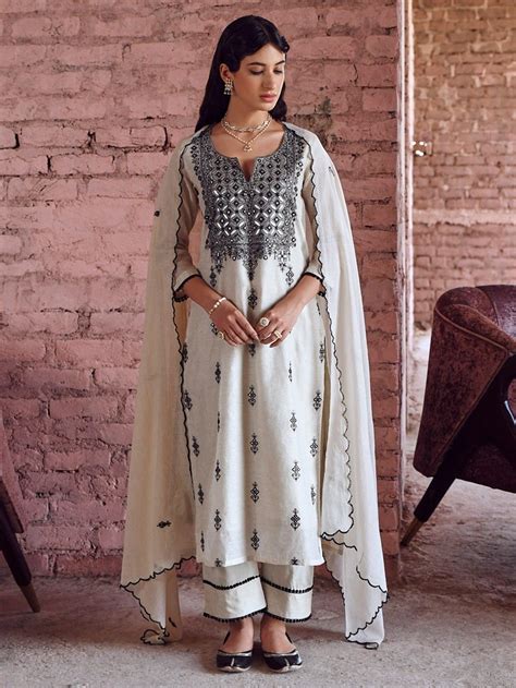 Ivory Embroidered Chanderi Kurta with Cotton Pants and Chiffon Dupatta ...