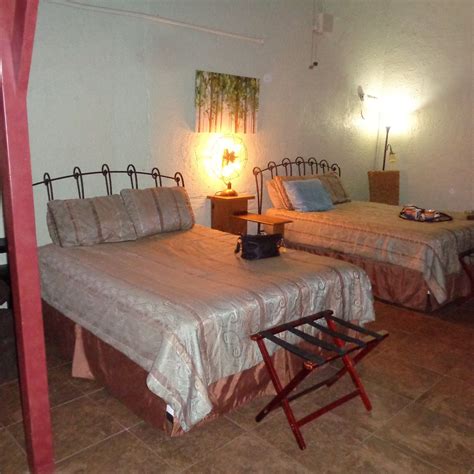 WOOLLY BISON INN (Buffalo) - Hotel Reviews & Photos - Tripadvisor