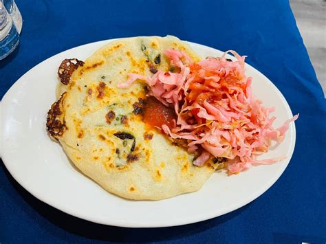 El Salvador Restaurant