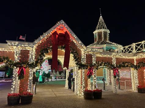 Christmas at Kentucky Kingdom - Louisville Family Fun
