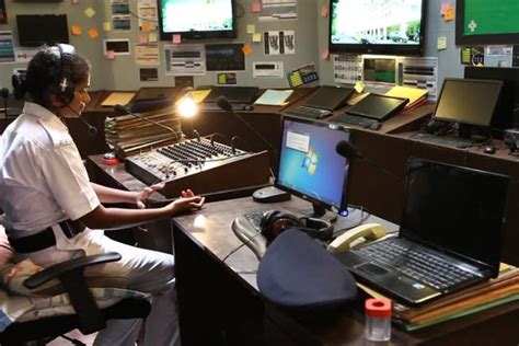 From Asking For Bananas To Visiting Relatives, Bangalore Police Is ...