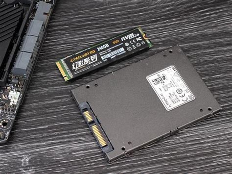 固态硬盘基础知识:M.2 NVMe PCIe SATA的含义及区别-蓝伏豚