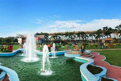 Kayaking, Ice Skating Or Shooting: Here's Why You Need To Go To Eco ...