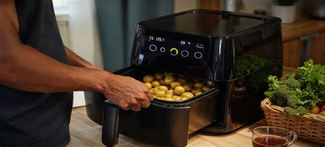 Cook with Less Oil Using Smart Kitchen Appliances