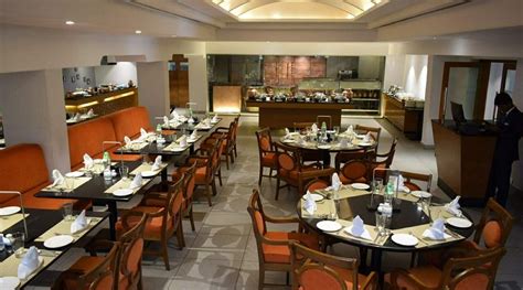 R&G - HOTEL GREENPARK, Visakhapatnam - Restaurant Reviews, Phone Number ...