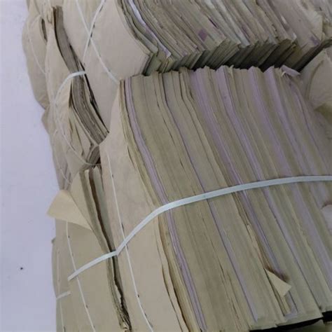Paper Sheets for Shoes Stuffing Manufacturers and Suppliers from Surat