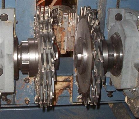 FUGA - Automatic longitudinal profiling machine for logs and/or prisms