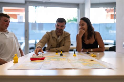 Rezultat imagine pentru Essential Navigation