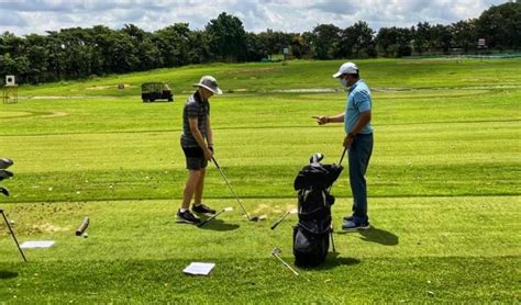 Tee Off At These Gorgeous Golf Courses In And Around Bangalore ...