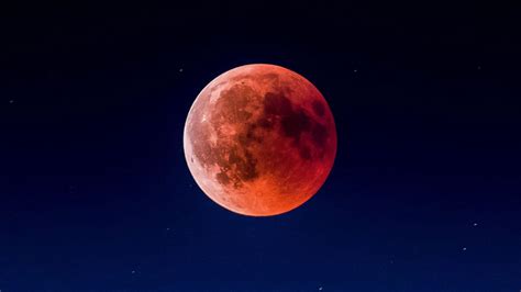 How to see the Super Flower Blood Moon: Lunar Eclipse 2021