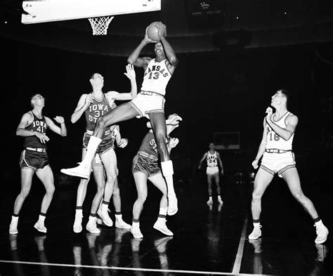 Remembering 'Wilt the Stilt’ Chamberlain and his 100-point game in ...