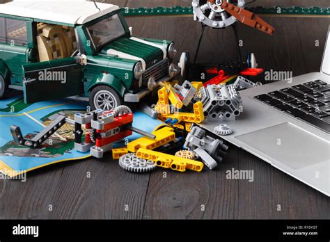 Model Building Parts 的图像结果